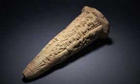 It has been announced that a collection of 5000-year-old priceless artifacts that were looted in the wake of the fall of Saddam Hussein in 2003 have been identified in London. Local police seized the objects from an illegal dealer in antiquities. 