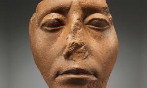 The statue of pharaoh Senwosret III, who ruled from 1878 BC to 1839 BC, is another in a long line of missing Egyptian noses. Source: Public domain