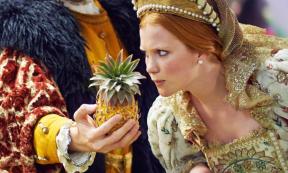 Royalty examining a pineapple. Source: peopleimages.com/ Adobe Stock