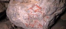 The painted hieroglyphs unearthed in 2022 in the Yerkapı Tunnel in Hattusa, the capital of the Hittites, one of Anatolia's earliest civilizations.	Source: AA