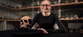 Dr Emma Pomeroy (University of Cambridge) with the skull of Shanidar Z in the Henry Wellcome Building in Cambridge, home of the University’s Leverhulme Centre for Human Evolutionary Studies. 	Source: BBC Studios/Jamie Simonds/University of Cambridge