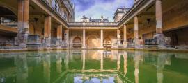Roman Baths in Bath, England. The house is a well-preserved Roman site for public bathing. 	Source: bnoragitt/Adobe Stock